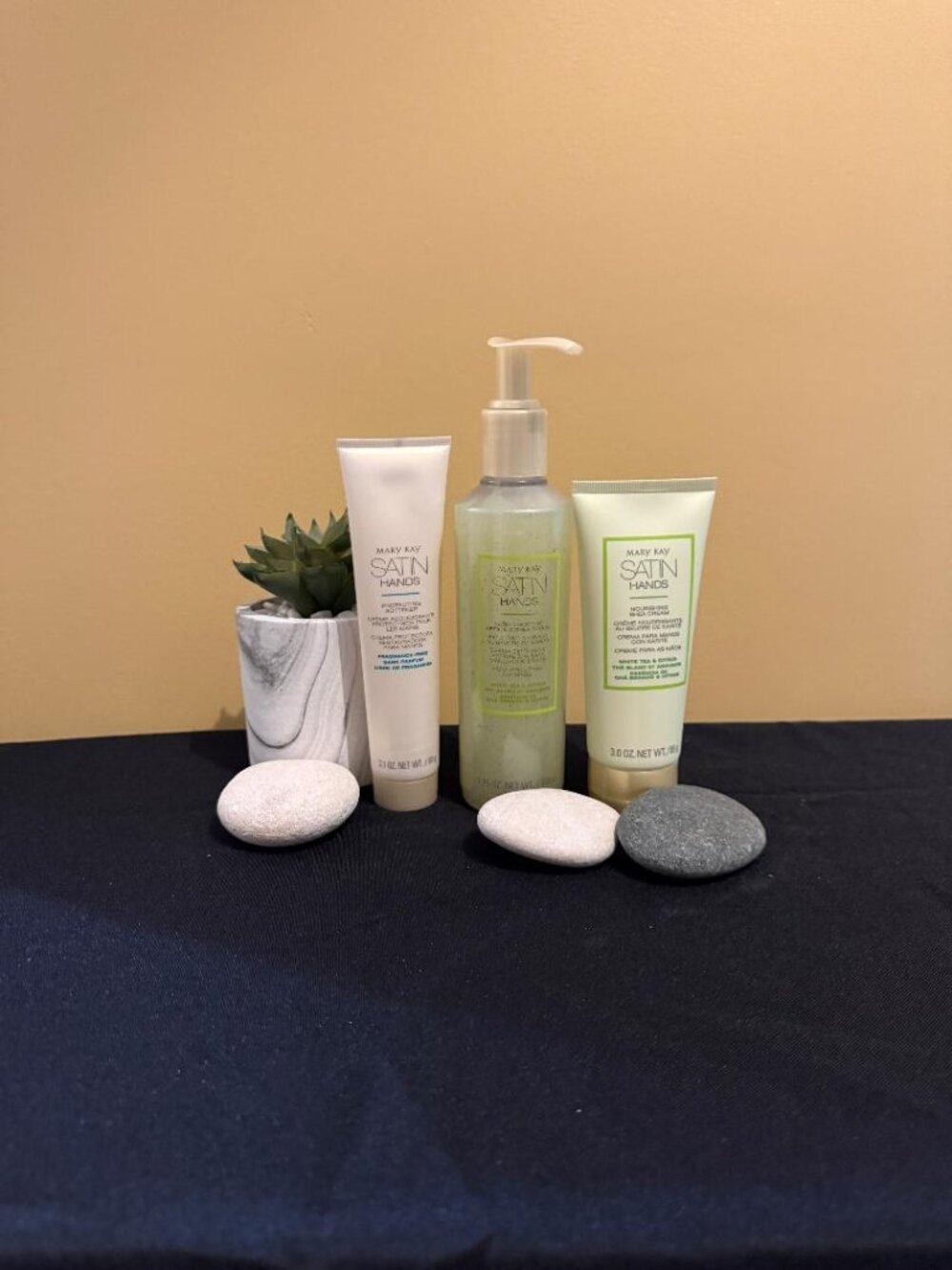 Mary Kay Satin Hands Set White Tea & Citrus Shea Scrub Softener Cream NIB